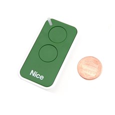 NICE Era Inti INTI2G yra mažiausias NICE nuotolinio valdymo pultas NICE Era Inti INTI2G yra mažiausias NICE nuotolinio valdymo pultas