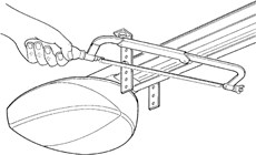 4. Įsitikinkite, kad bėgelis yra horizontalus, prireikus jį sureguliuokite, o likusias laikiklių dalis nupjaukite. 4. Įsitikinkite, kad bėgelis yra horizontalus, prireikus jį sureguliuokite, o likusias laikiklių dalis nupjaukite.